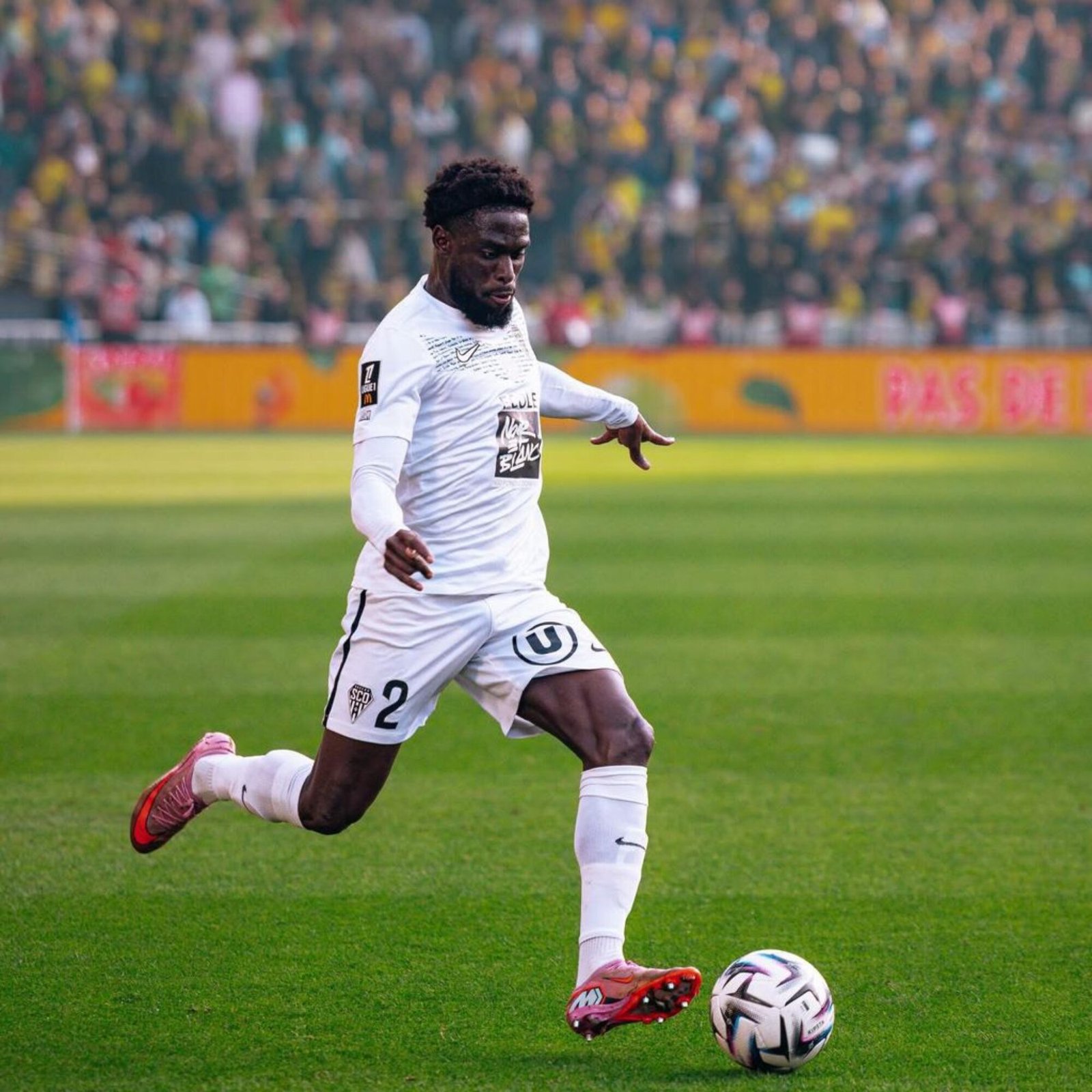 Ligue 1: Calens Arcus et Angers victorieux au Derby de l’Ouest!