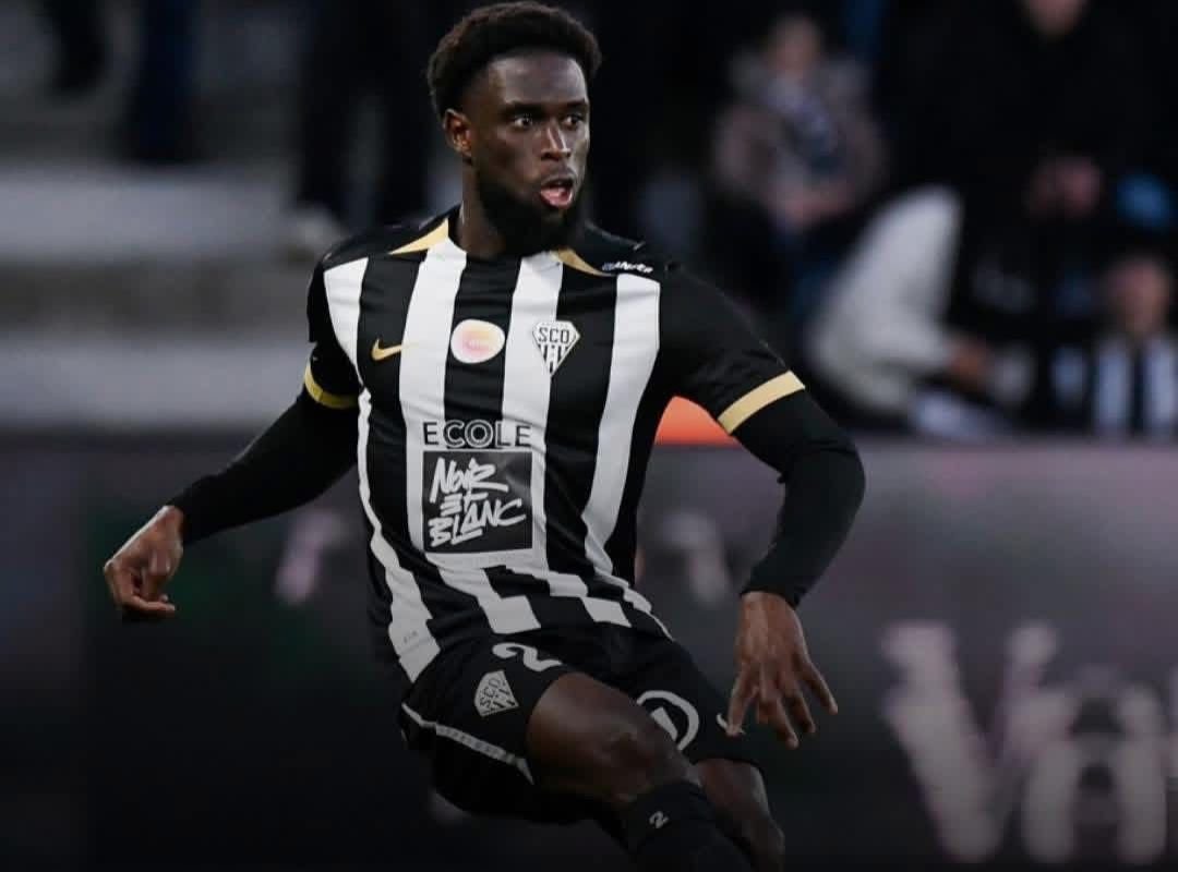 You are currently viewing Football expatriés: Le grenadier Carlens Arcus souffre d’une pubalgie!