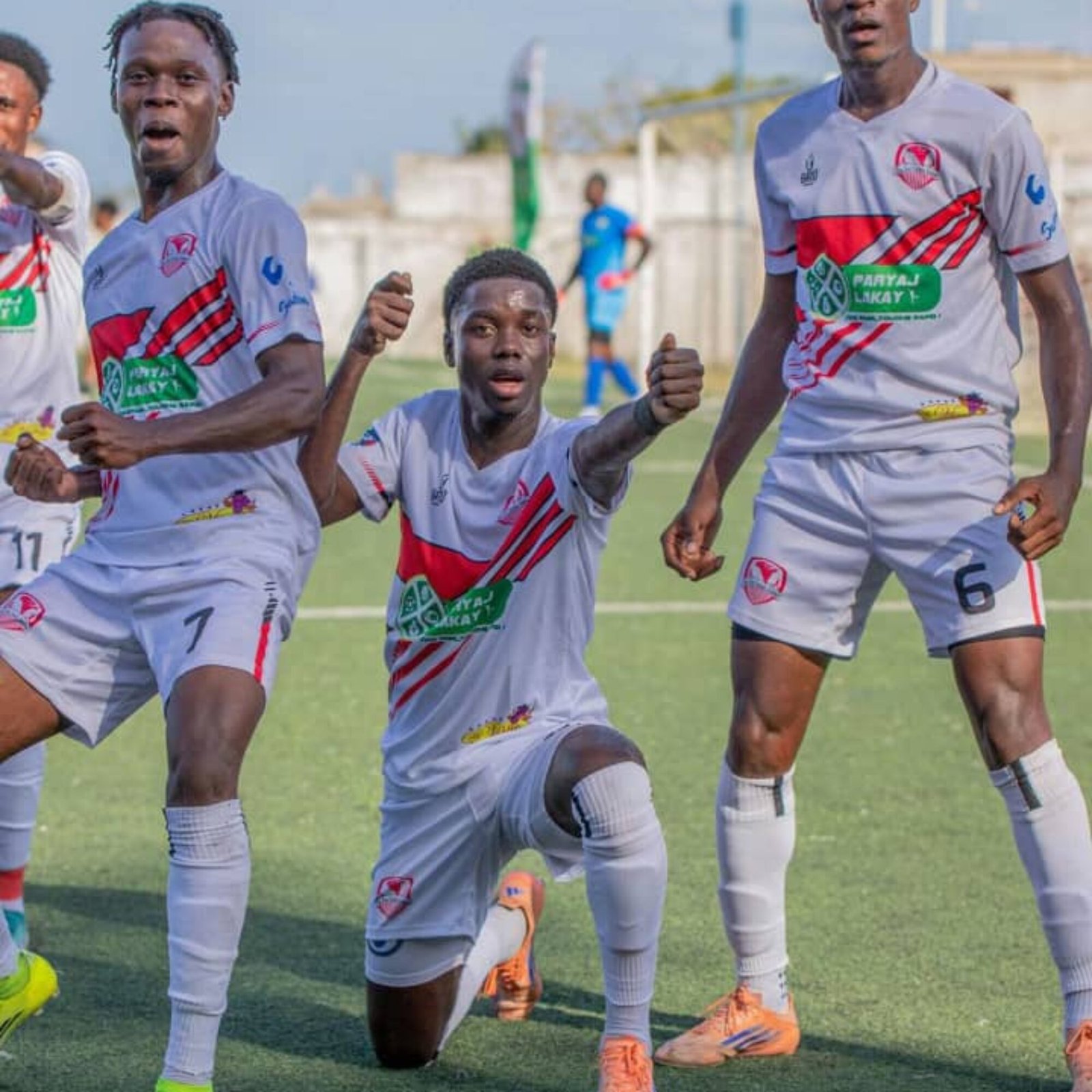 D1: une lutte intense pour la qualification dans le Nord et le Sud