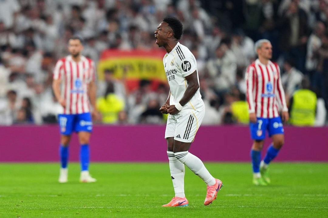 You are currently viewing Liga : Le Real Madrid est le vainqueur du Derby de Madrid grâce à un Vinicius déterminant!